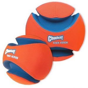 chuck it kick ball 19cm en 30 cm